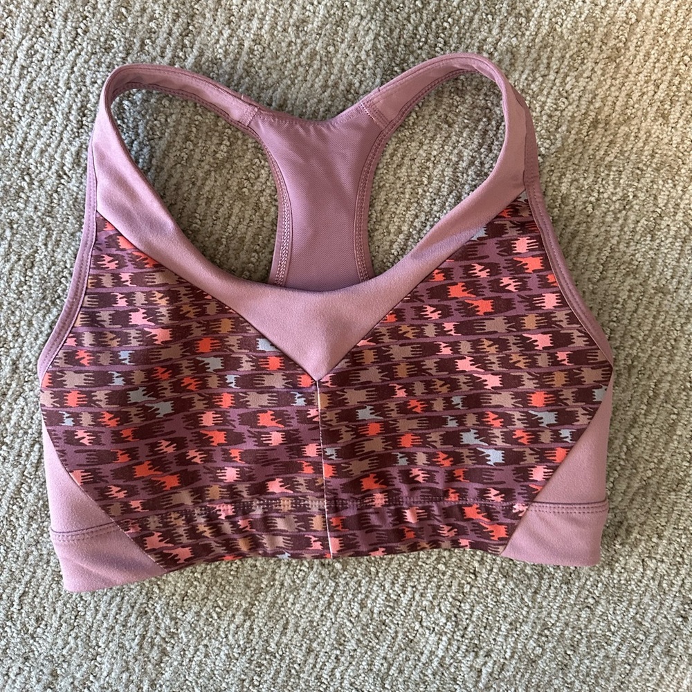 Patagonia Wild Trails Sports Bra new